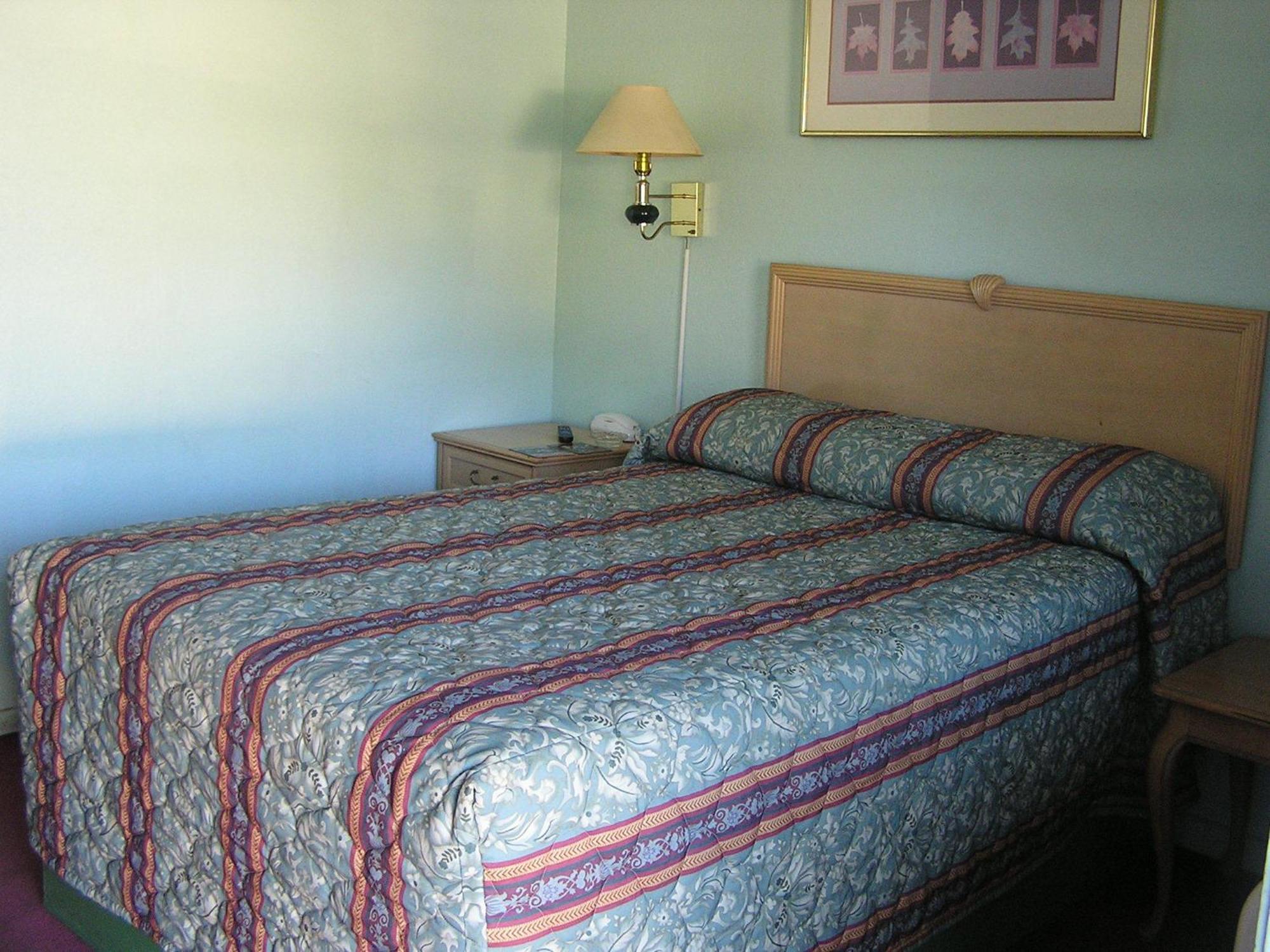 American Inn Motel Many Екстер'єр фото